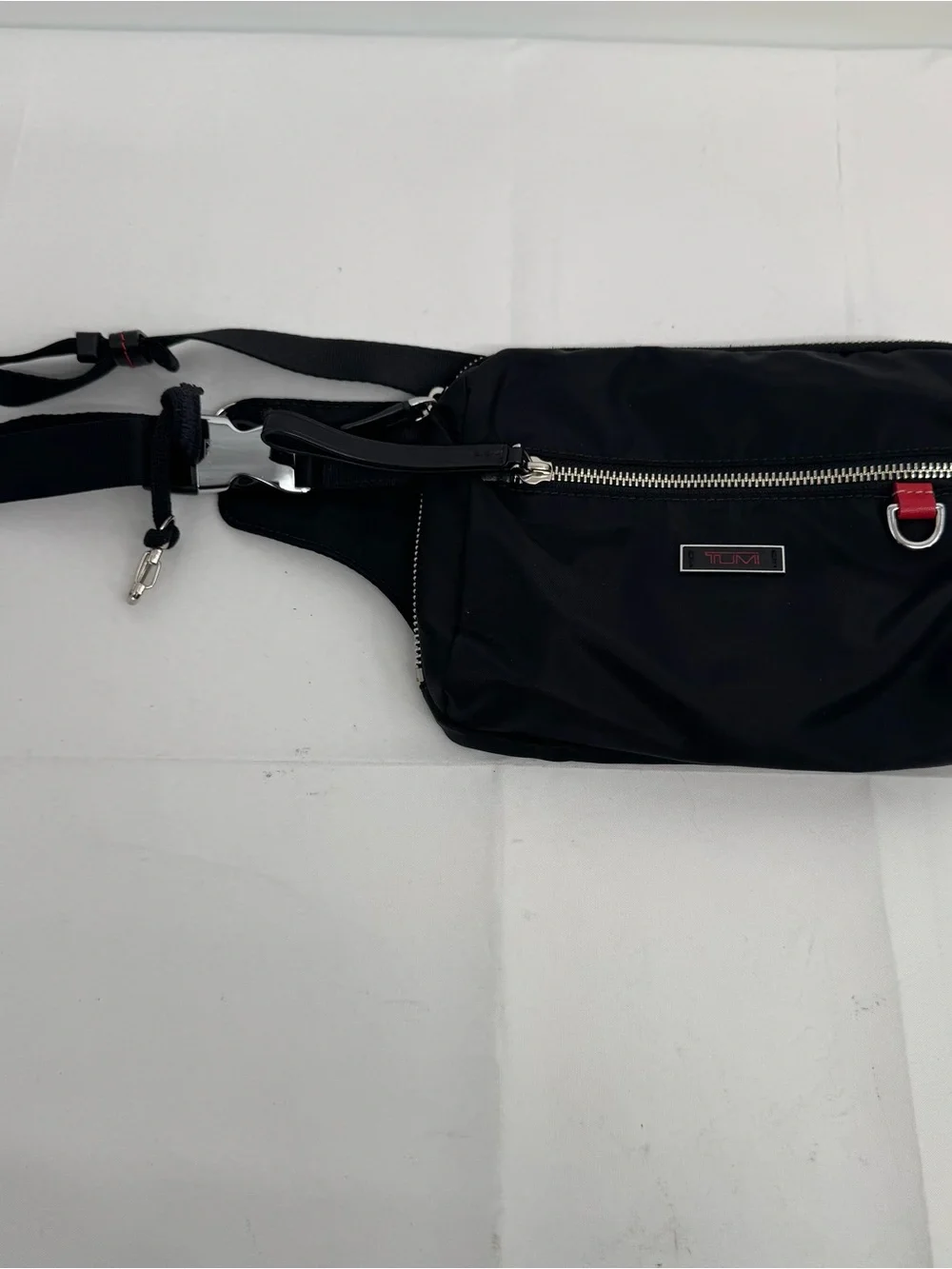 TUMI Belt Bag Fanny Pack Black Nylon Voyageur Adjustable Strap Unisex Adult